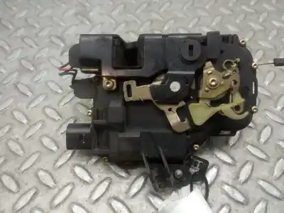 Автозапчасти б/у замок задней левой двери за seat toledo ii (1m2) 1.9 tdi ссылки oem iam 3b4839015a  