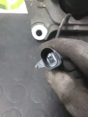 Автозапчастина б/у передній лівий гальмум для audi a6 berlina (4f2) 2.0 tdi посилання на oem iam 4b0615123  