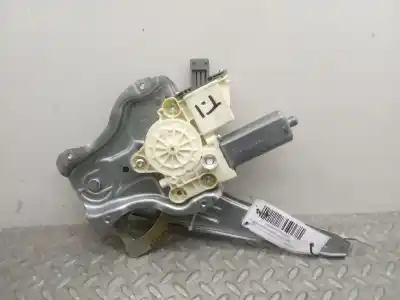Second-hand car spare part rear left window regulator for toyota avensis berlina (t25) 2.0 turbodiesel cat oem iam references 6984005100