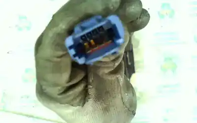 Peça sobressalente para automóvel em segunda mão pré-tensor de airbag direito por citroen c3 1.4 hdi exclusive referências oem iam   