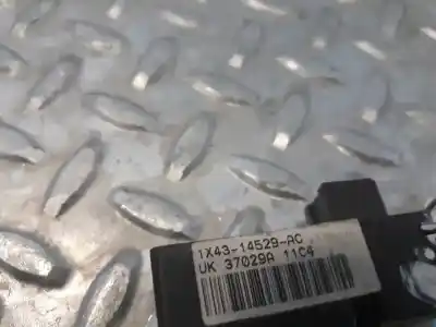 Peça sobressalente para automóvel em segunda mão botão / interruptor elevador vidro dianteiro direito por jaguar x-type 2.0 diesel cat referências oem iam 1x4314529ac 37029a11c4 1x4314529ac