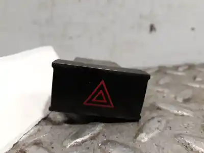 Second-hand car spare part hazard warning lights for hyundai santa fe (bm) 2.2 crdi cat oem iam references 