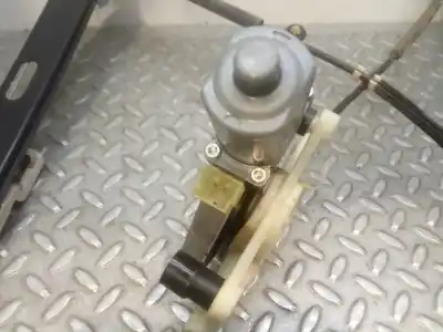 Автозапчасти б/у регулятор стекла переднего правого за seat leon (5f1) 1.6 tdi ссылки oem iam 5q0959802b  0130822716