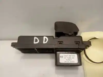 Second-hand car spare part right front power window switch for mazda 2 lim. (de) 1.5 sportive oem iam references d65166370  03124500