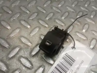 Second-hand car spare part right front power window switch for seat leon (5f1) 1.6 tdi oem iam references 5g0959855 Second-hand car spare part right front power window switch for seat leon (5f1) 1.6 tdi oem iam references 5g0959855