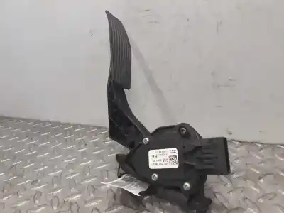 Second-hand car spare part accelerator pedal for opel astra j (p10) 1.7 cdti (68) oem iam references 13252702