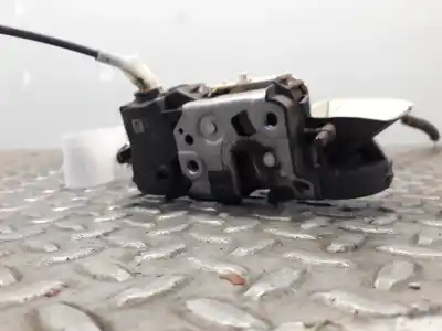 Second-hand car spare part left front door lock for citroen c3 1.4 oem iam references 9135gl  