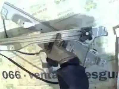 Автозапчастина б/у регулятор переднього правого скла для renault clio iii expression посилання на oem iam   