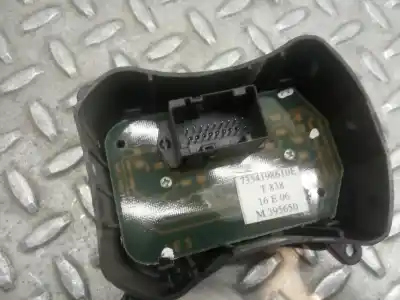 Second-hand car spare part hazard warning lights for fiat doblo (119) 1.9 8v dynamic / multijet dynamic plus (77kw) oem iam references 7354198610e  