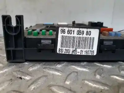 Peça sobressalente para automóvel em segunda mão caixa de fusíveis e relés por citroen c5 berlina 2.0 16v cat (rfn / ew10j4) referências oem iam 9660105980 281148373a 