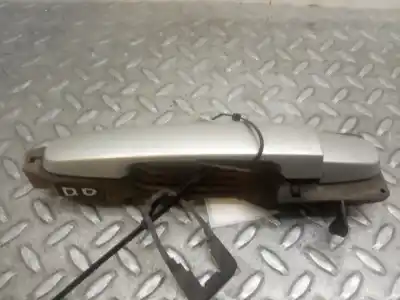 Second-hand car spare part exterior right front door handle for toyota avensis berlina (t25) 2.0 turbodiesel cat oem iam references 