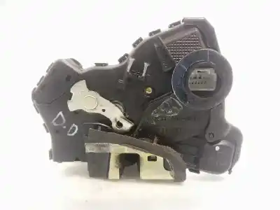 Peça sobressalente para automóvel em segunda mão fechadura da porta dianteira direita por toyota corolla (e12) 2.0 turbodiesel cat referências oem iam 