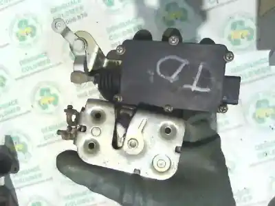 Автозапчасти б/у замок задней правой двери за MITSUBISHI MONTERO (V20/V40) 2.5 Turbodiesel ссылки OEM IAM   