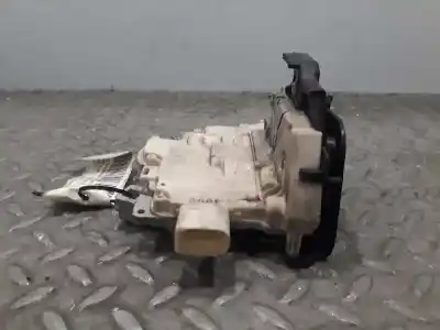 Peça sobressalente para automóvel em segunda mão fechadura da porta traseira esquerda por audi a4 berlina (8e) 2.0 tdi 16v (103kw) referências oem iam 8e0839015aa