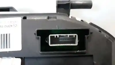 Peça sobressalente para automóvel em segunda mão quadrante por renault clio iii expression referências oem iam 8201060289 7agd113389 8200821001c