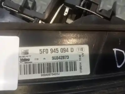Автозапчасти б/у внутренний правый задний фонарь за seat leon (5f1) 1.6 tdi ссылки oem iam 5f0945094d  
