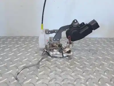 Second-hand car spare part rear right door lock for peugeot 107 urban oem iam references 9138g7