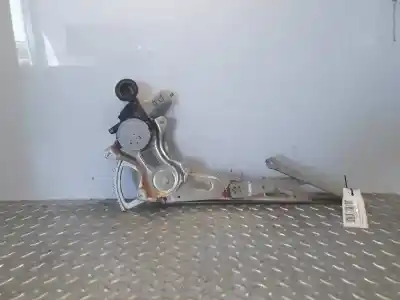 Автозапчастина б/у регулятор переднього правого скла для toyota prius (nhw20) 1.5 cat посилання на oem iam 8571035180