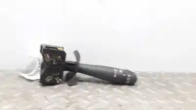 Peça sobressalente para automóvel em segunda mão comutador de limpa vidros por renault clio ii fase i (b/cbo) 1.2 referências oem iam 7701045279