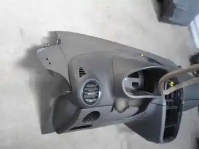 Pezzo di ricambio per auto di seconda mano pannello per opel corsa d catch me riferimenti oem iam   