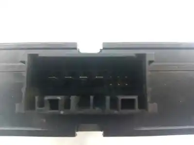 Pezzo di ricambio per auto di seconda mano CENTRALINA MOTORE per BMW SERIE 1 BERLINA (E81/E87)  Riferimenti OEM IAM 6142912708802 DC9127088021 8ES00947920