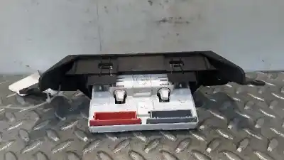 Second-hand car spare part multifunction display for renault laguna (b56) 1.6 16v rt oem iam references 7700428029a  