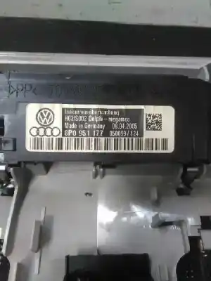 Second-hand car spare part interior light for audi a3 (8p) 2.0 tdi ambiente oem iam references   