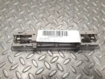 Peça sobressalente para automóvel em segunda mão luz interior por skoda rapid active referências oem iam 8p0947111  