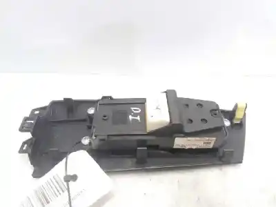 Second-hand car spare part left front power window switch for toyota corolla (e12) 2.0 d-cat oem iam references 8482002111  