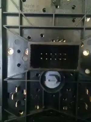 Second-hand car spare part headlights switch for opel corsa c enjoy oem iam references 09138124  