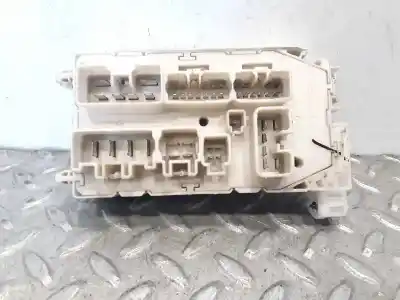 Second-hand car spare part fuse box unit for isuzu rodeo 3.0 dti 4jh1 117kw oem iam references   