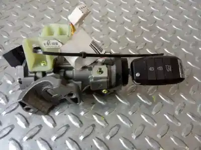 Second-hand car spare part ignition switch for kia pro cee´d (jd) 1.4 crdi 90 oem iam references 819103x000