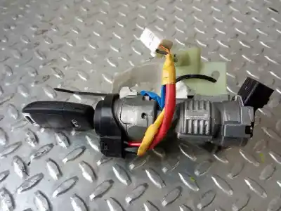 Second-hand car spare part ignition switch for kia pro cee´d (jd) 1.4 crdi 90 oem iam references 819103x000  