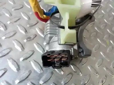 Second-hand car spare part ignition switch for kia pro cee´d (jd) 1.4 crdi 90 oem iam references 819103x000  