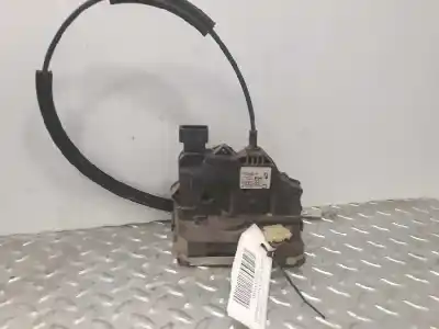 Peça sobressalente para automóvel em segunda mão fechadura da porta dianteira direita por opel corsa d sport referências oem iam 13258274