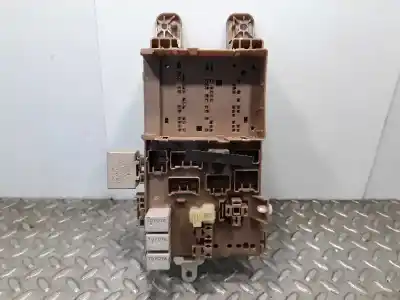 Peça sobressalente para automóvel em segunda mão caixa de fusíveis e relés por toyota corolla (e12) 1.6 16v referências oem iam 8198050030