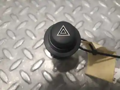 Peça sobressalente para automóvel em segunda mão interruptor 4 piscas - emergência por volvo serie 480 1.7 referências oem iam 