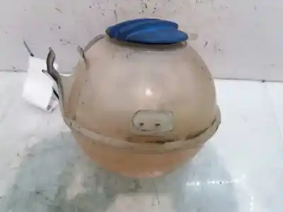 Second-hand car spare part coolant expansion tank for volkswagen passat variant (3c5) highline oem iam references 1k0121407a  