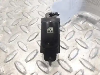 Peça sobressalente para automóvel em segunda mão botão / interruptor elevador vidro traseiro direito por hyundai sonata (nf) 2.4 referências oem iam 