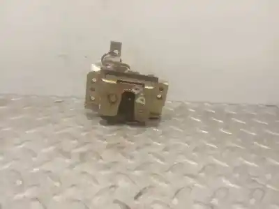 Pezzo di ricambio per auto di seconda mano Serratura Porta Anteriore Destra per OPEL KADETT E 1.7 Beauty Berlina [1.7 Ltr. - 42 kW Diesel] Riferimenti OEM IAM 90120865  