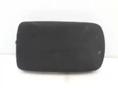 Second-hand car spare part center armrest for toyota auris (_e15_) 1.4 d-4d (nde150_) oem iam references 5890502680b2