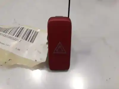 Second-hand car spare part hazard warning lights for toyota auris (_e15_) 1.4 d-4d (nde150_) oem iam references 8433202131