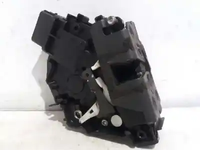 Peça sobressalente para automóvel em segunda mão fechadura da porta dianteira esquerda por ford focus berlina (cap) trend referências oem iam 5041714