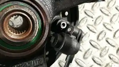 Second-hand car spare part front left knuckle for opel corsa c 1.7 16v di cat (y 17 dtl / lk8) oem iam references   