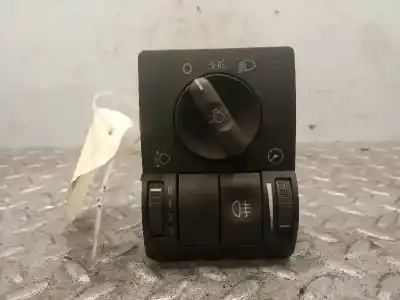Pezzo di ricambio per auto di seconda mano CONTROLLO DELLA LUCE per OPEL CORSA C  Riferimenti OEM IAM 9116612  0524119