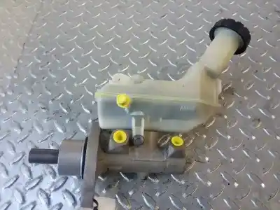 Peça sobressalente para automóvel em segunda mão bomba de travões por renault clio iii emotion referências oem iam 7701208839