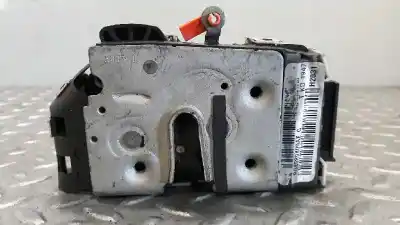 Second-hand car spare part left front door lock for dodge caliber 2.0 16v crd cat oem iam references p04589409aec  