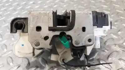 Second-hand car spare part left front door lock for dodge caliber 2.0 16v crd cat oem iam references p04589409aec  
