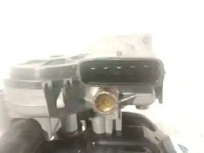 Second-hand car spare part front windshield wiper motor for kia cee´d active oem iam references 981001h000  