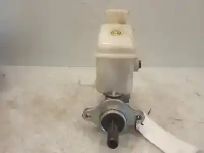 Second-hand car spare part brake pump for kia cee´d active oem iam references 585101h200  ea0805170027